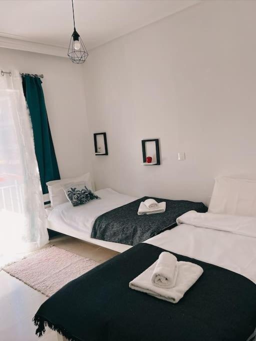 Minimal 3Br Apartment In Афины Экстерьер фото