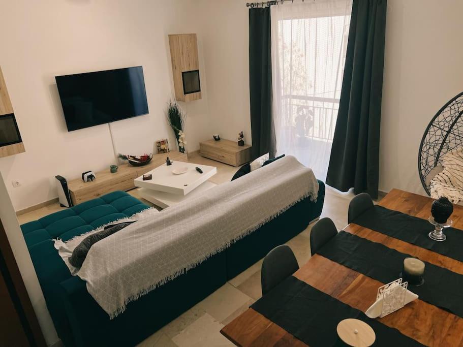 Minimal 3Br Apartment In Афины Экстерьер фото
